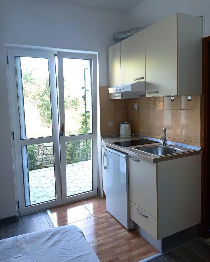 Casa Del Olivo Apartment Tučepi Exterior foto