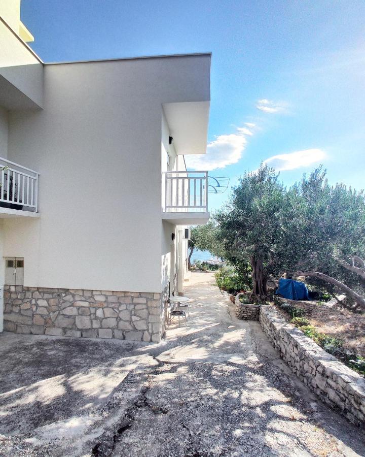Casa Del Olivo Apartment Tučepi Exterior foto